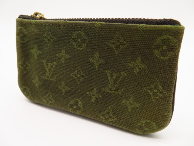 ポシェットクレ